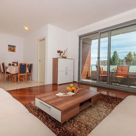 Apartmán Nikolina *